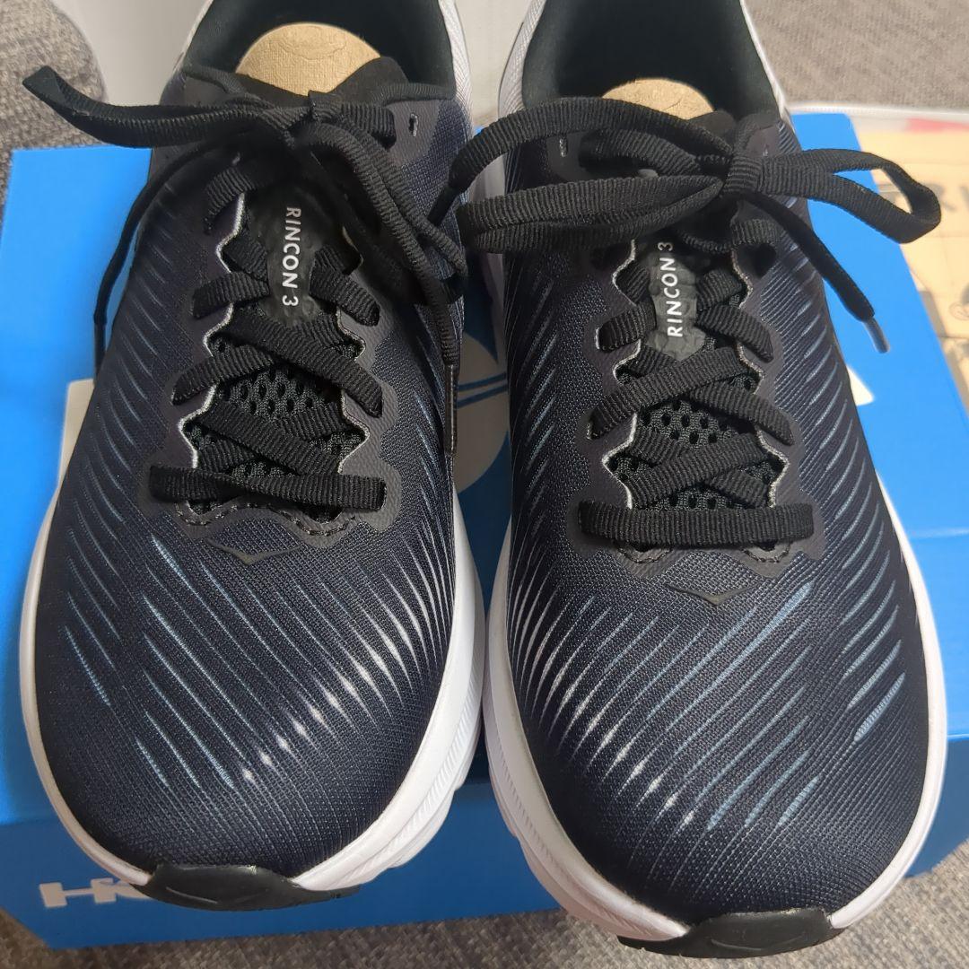 今だけお値下げ！ HOKA リコン 3 トレーニングシューズ ブラック/ホワイト