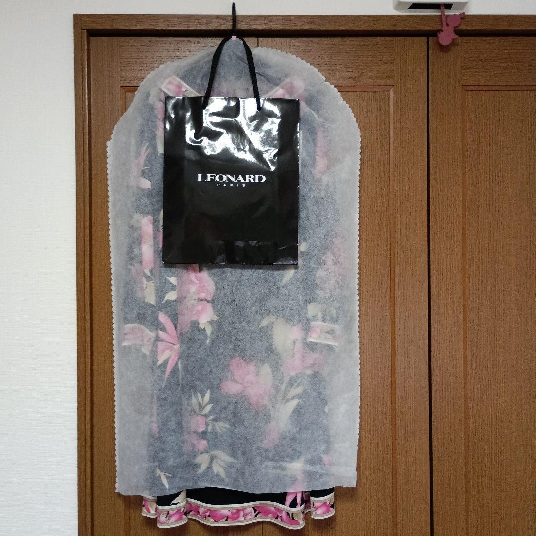 M　定価の半額！新品未使用タグ付きレオナールワンピース