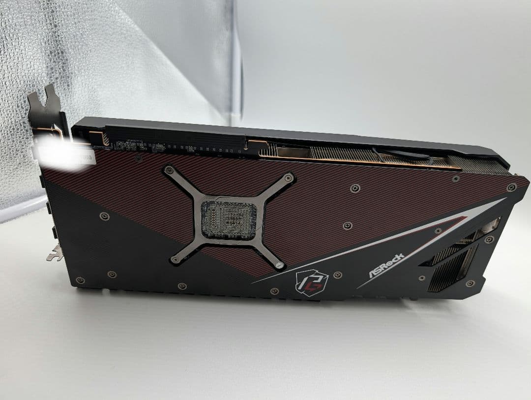 グラフィックボード・グラボ・ビデオカード Radeon RX 7900 XTX PhantomGaming 24GB OC