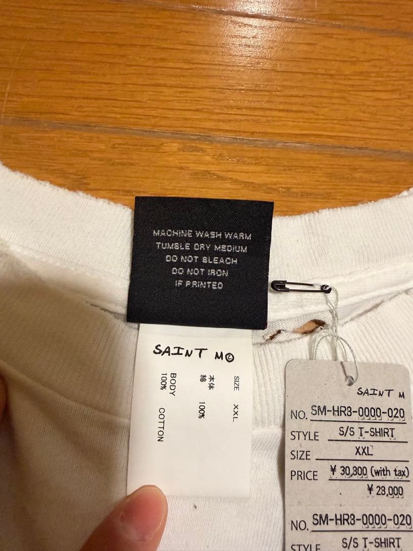 SAINT Mxxxxxx fuck saint yourself Tシャツ