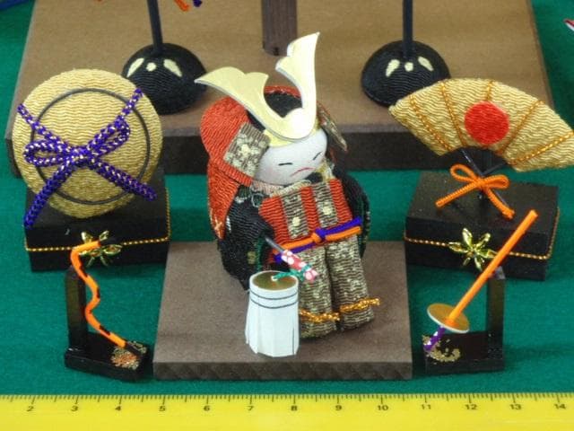 値下！●新品♪高さ37cm ちりめん五月人形 吊るし輪飾り 兜飾り 京都龍虎