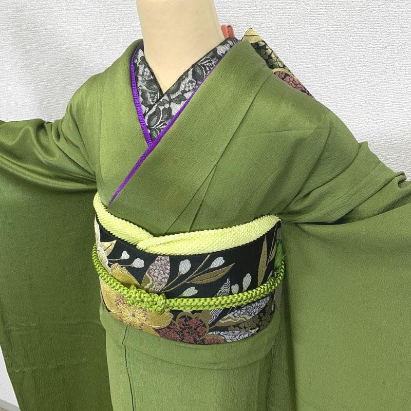508z38〇山本寛斎 振袖 くすみ黄緑 孔雀 シンプル〇成人式 結婚式