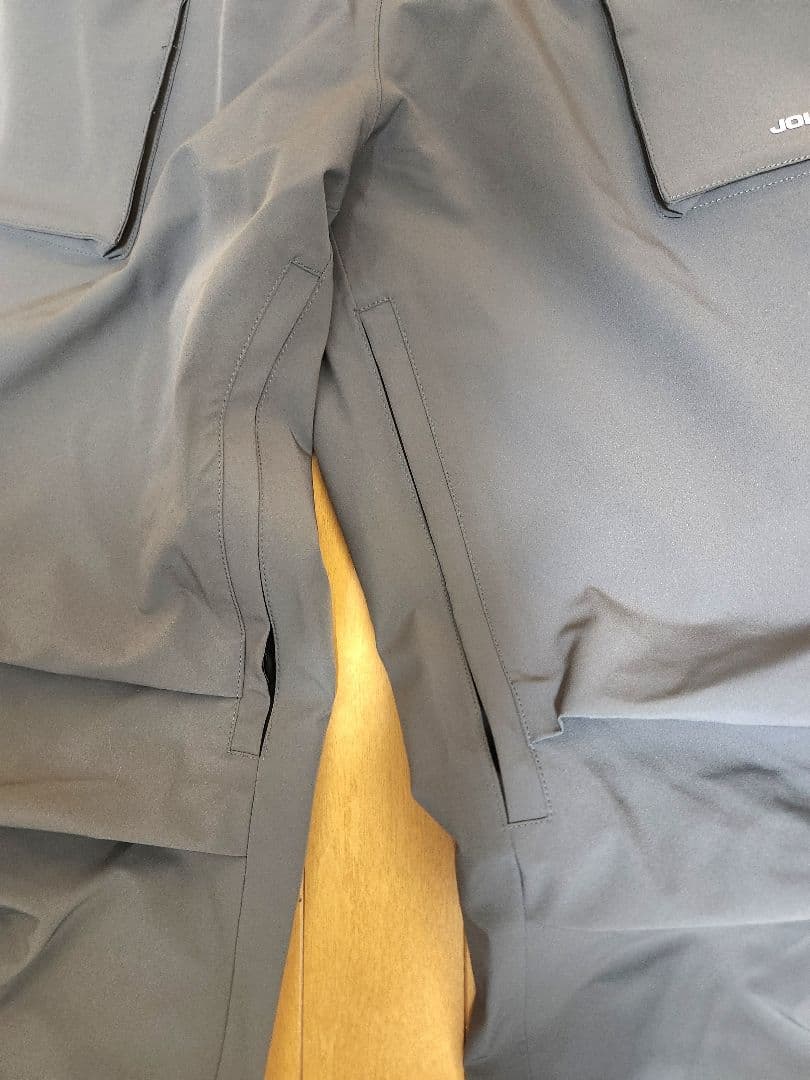 COSPLEE スノーボードウェア L 未使用品