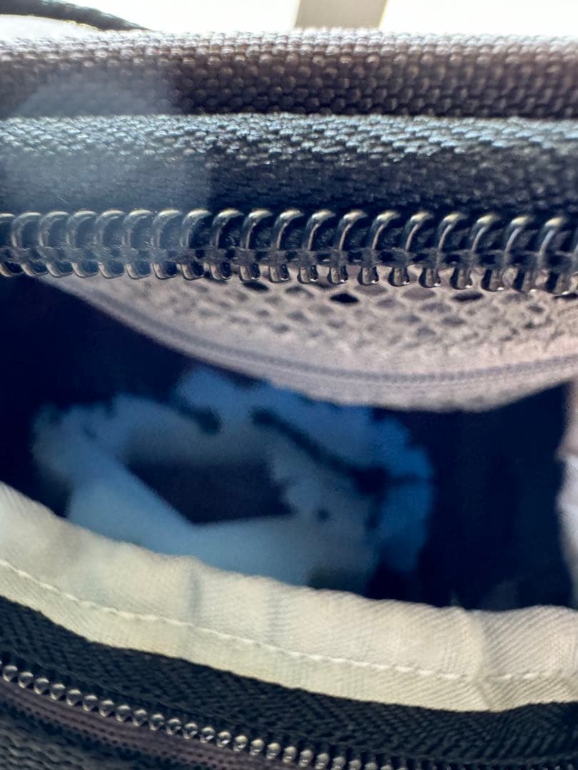 bonbonero、ボンプラ蓄光ブルー