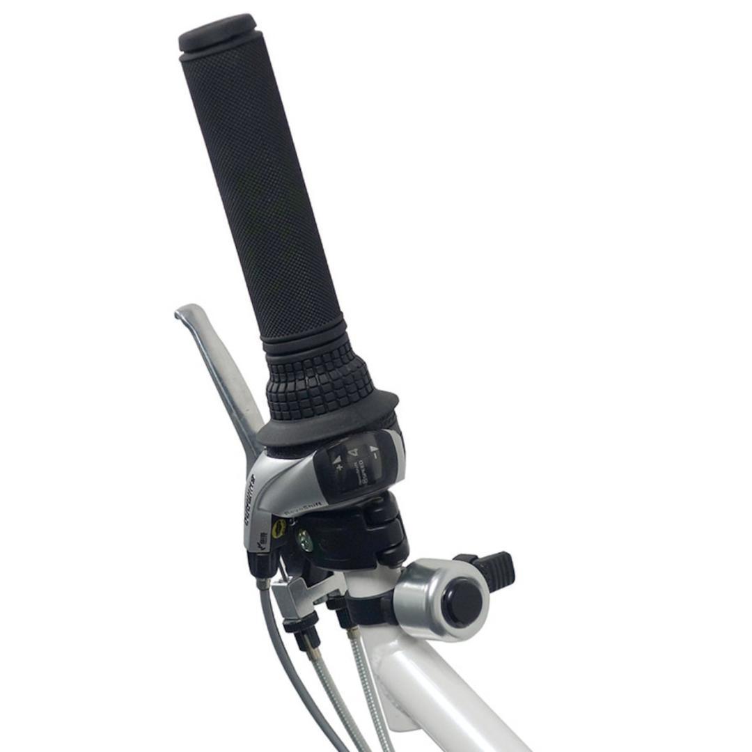 ★未開封品★outre　ワンポイントファイブ　1.5輪車　新感覚自転車　ホワイト