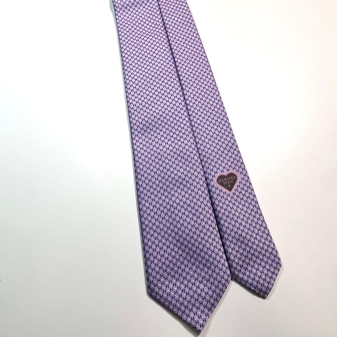 ✨未使用✨HERMES エルメス　ネクタイ　H柄 《H・ラヴ・ユー》ハート　紫