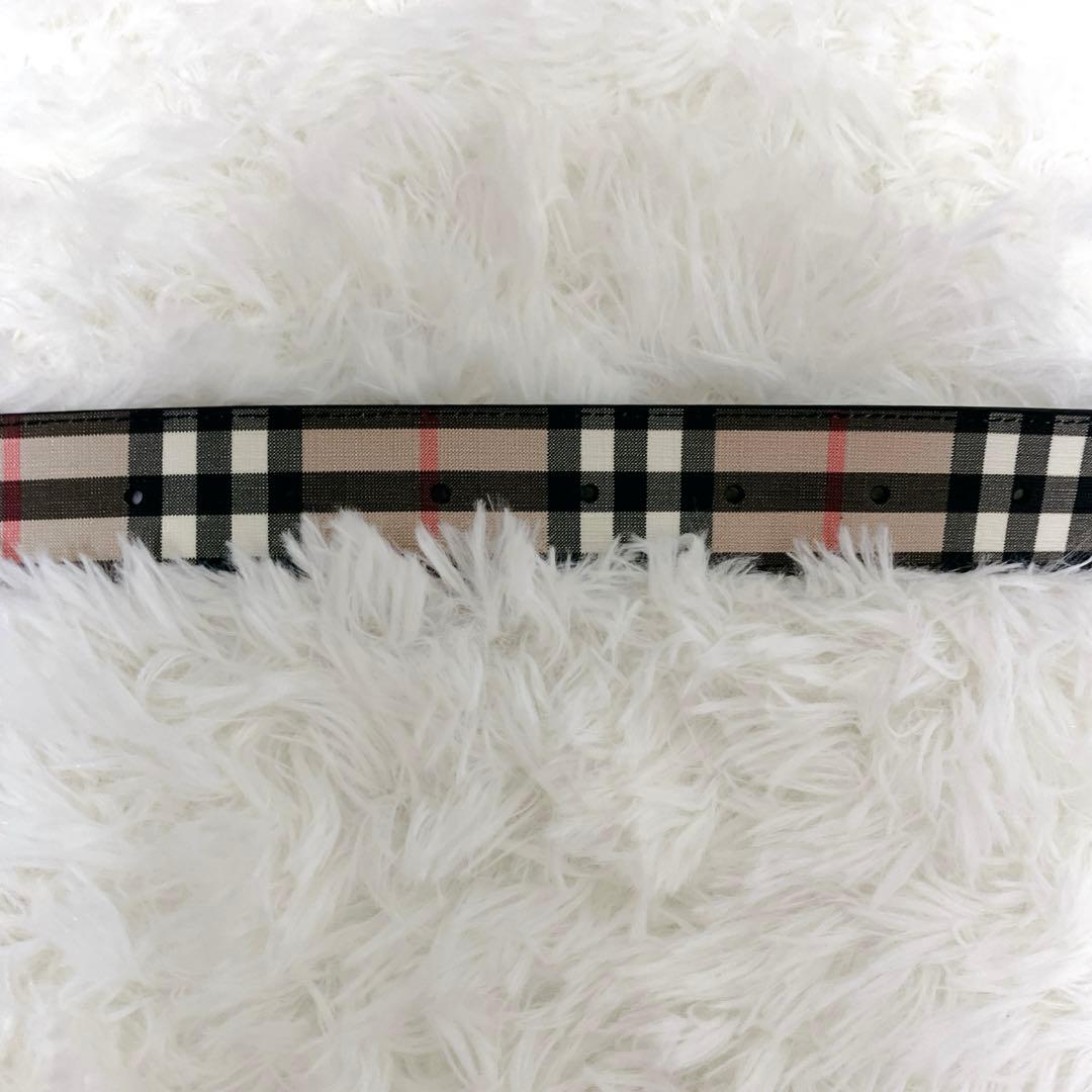 極美品 バーバリー PVC ベルト TBノバチェック ユニセックス ゴールド金具