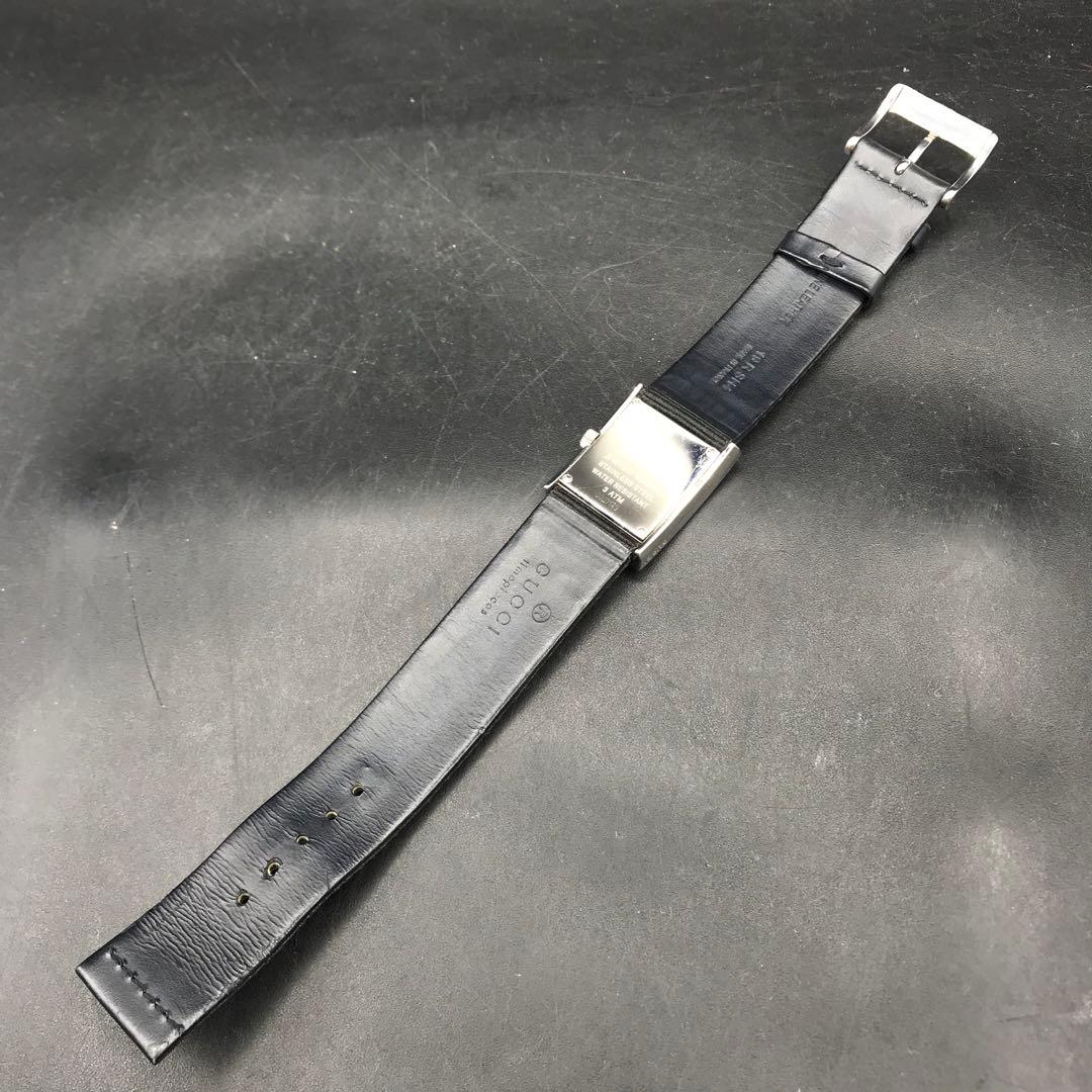 M174 電池交換済み GUCCI 腕時計 スクエア ブラック文字盤 4900L