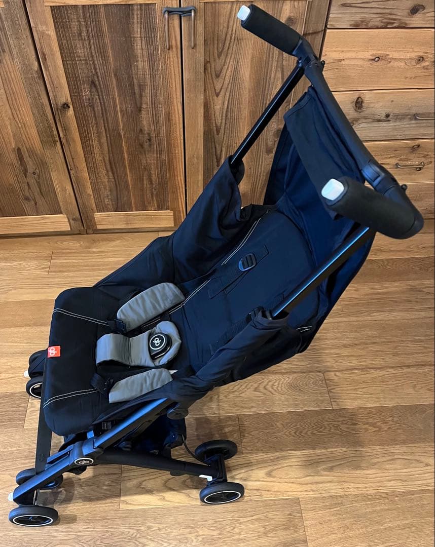 gb ブラック ベビーカー　POCKIT +