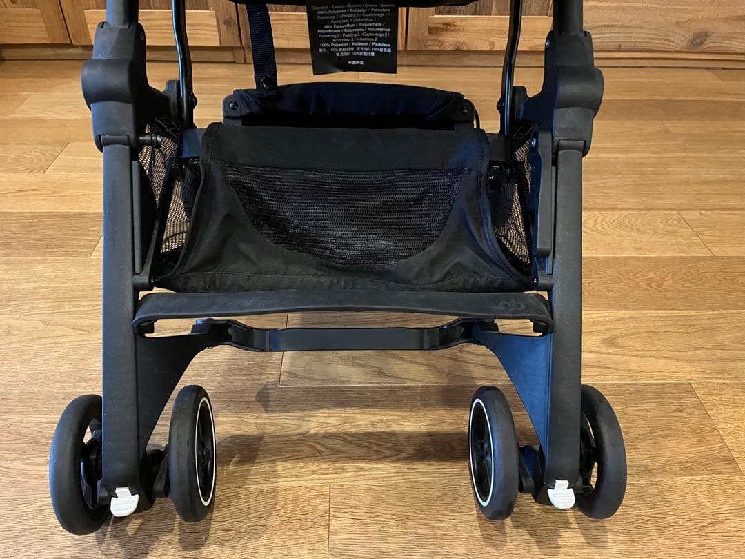 gb ブラック ベビーカー　POCKIT +