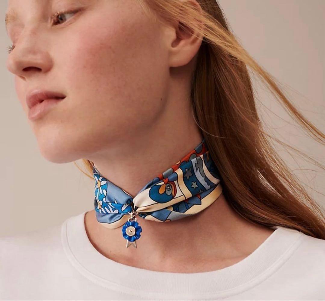 美品　エルメス Hermes 23SS スカーフ ツイリー 森のささやき　ブルー