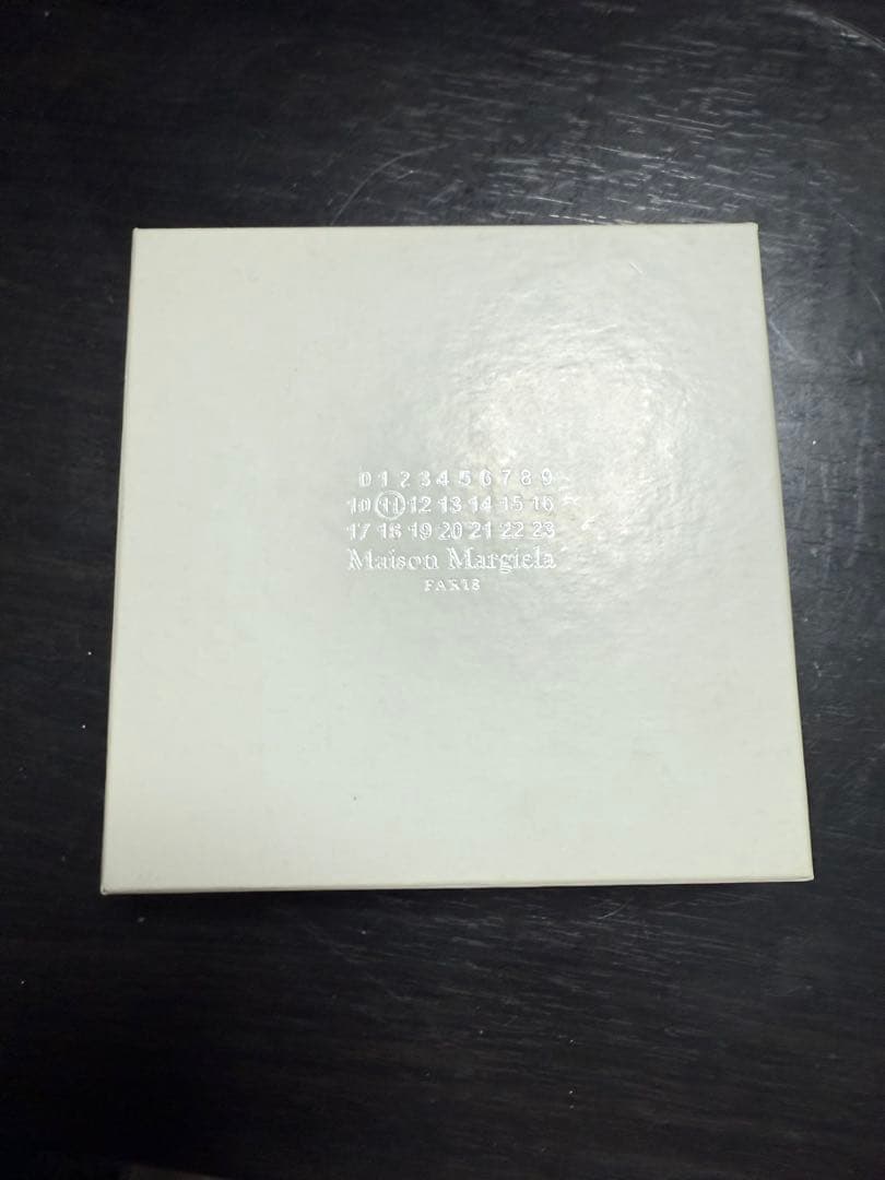 マルジェラ　カード、ケース