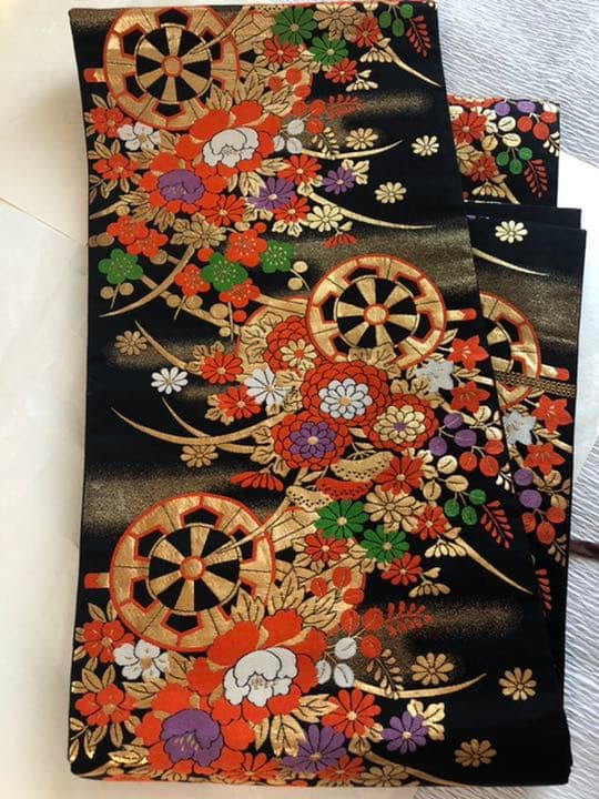 【5才着物/美品】七五三着物フルセット　赤　※着画写真右側