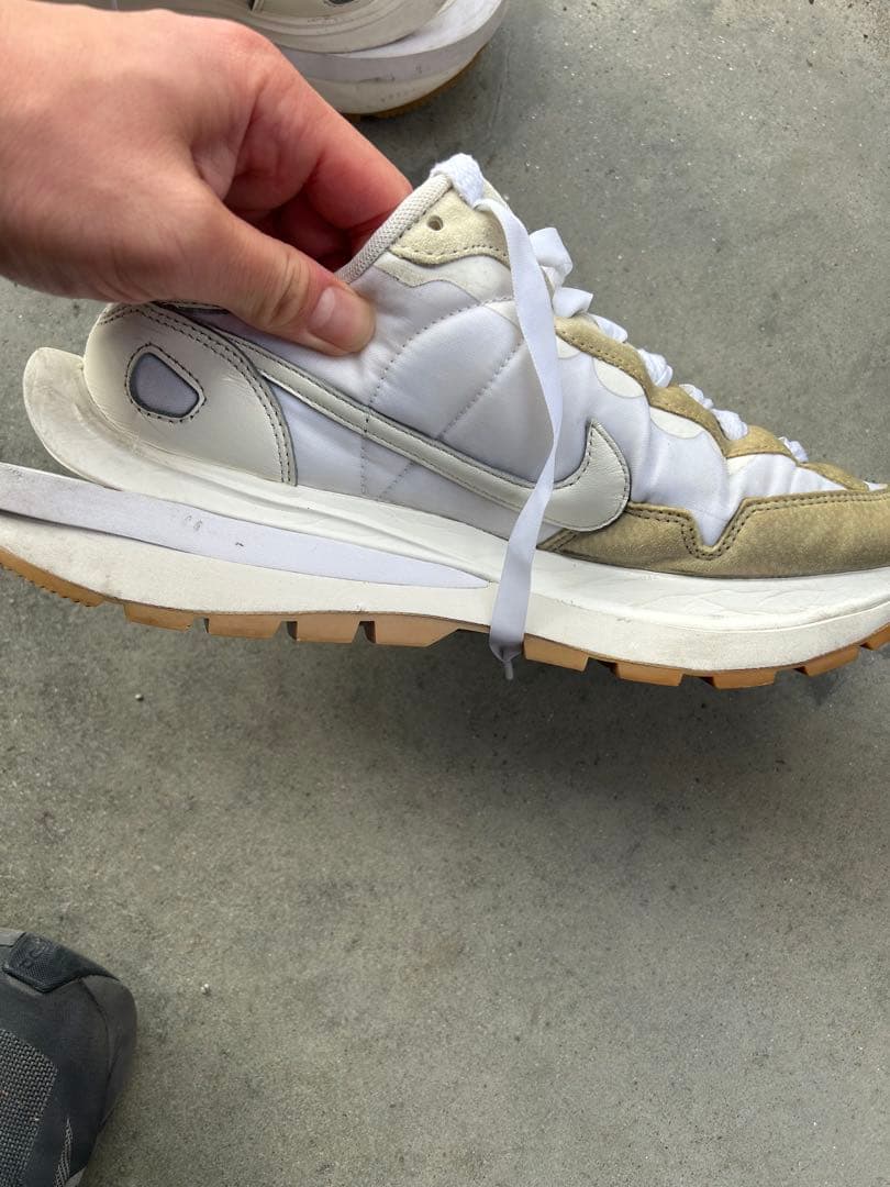 Nike ホワイト スニーカー　サカイ　ヴェイパーワッフル
