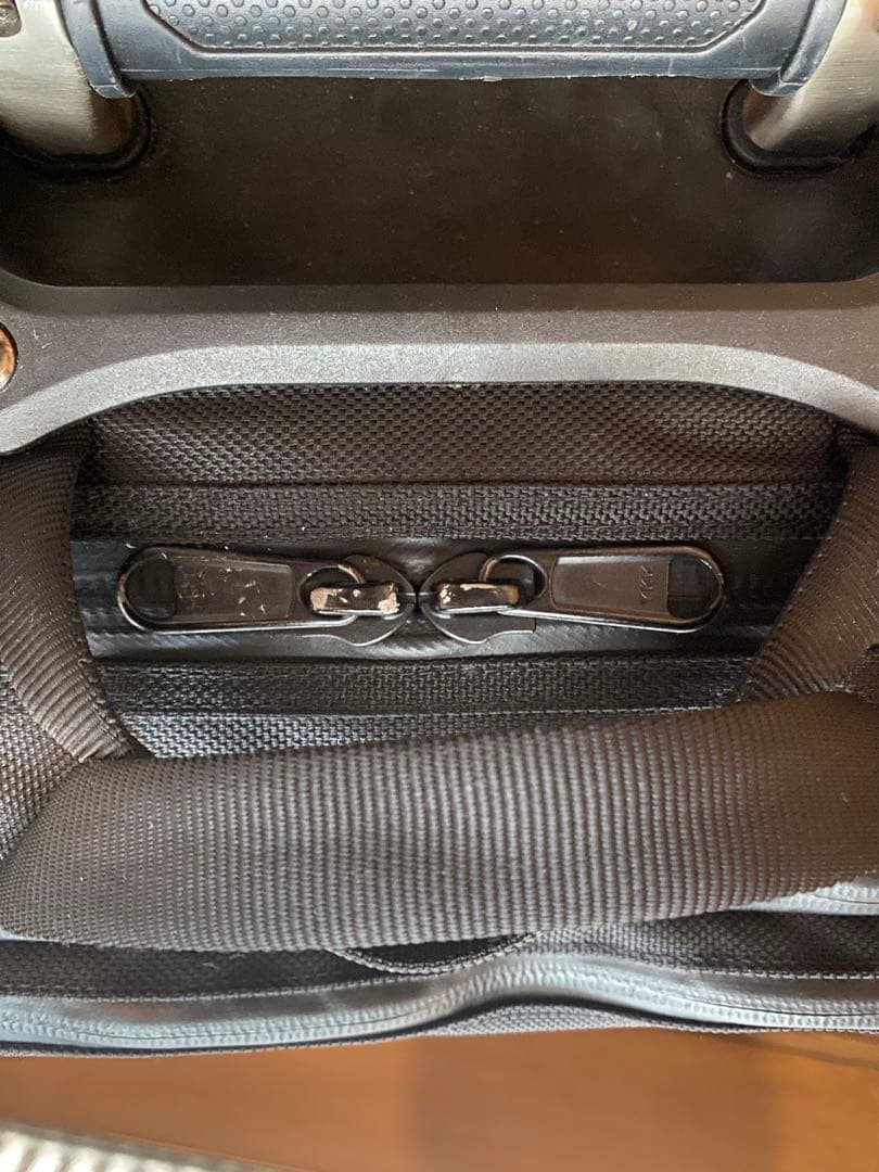 ノースフェイス　シャトルローラー　スーツケース