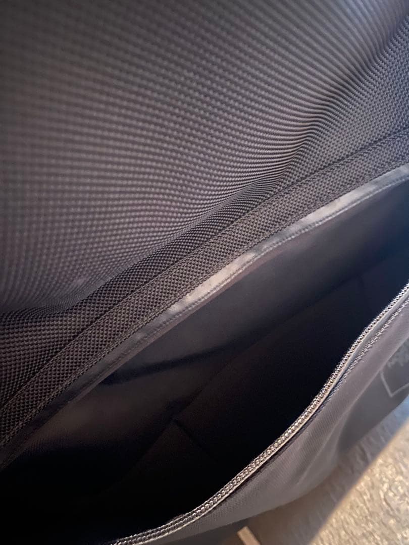 ノースフェイス　シャトルローラー　スーツケース