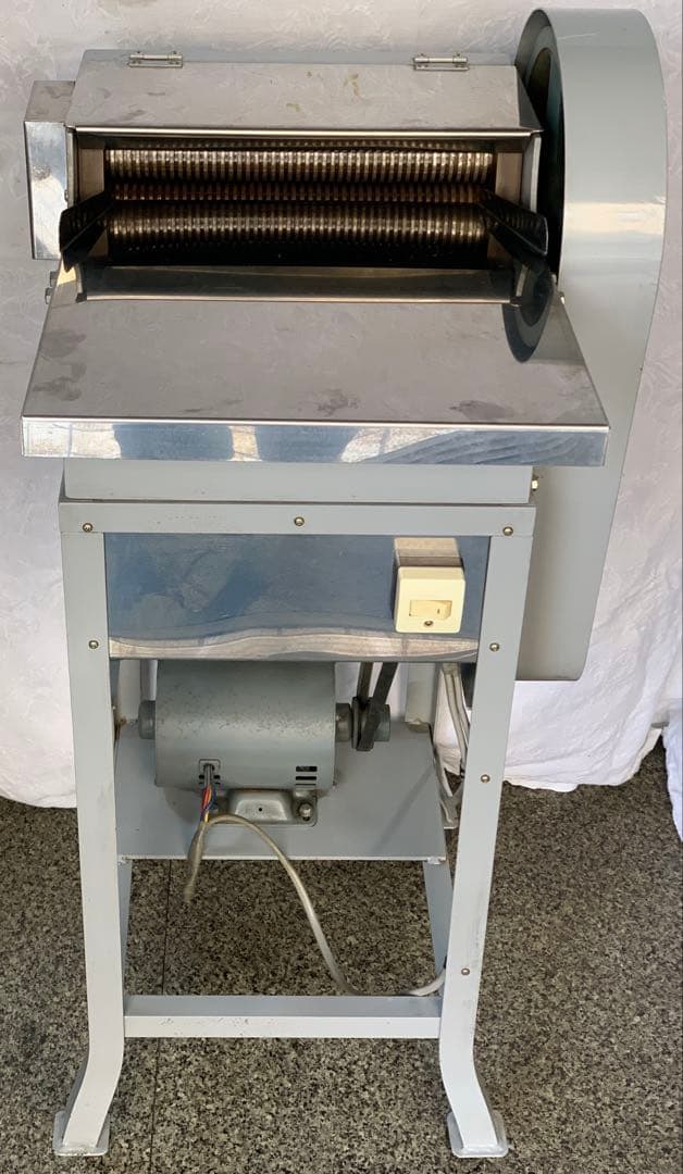 業務用 電動製麺機　麵切機