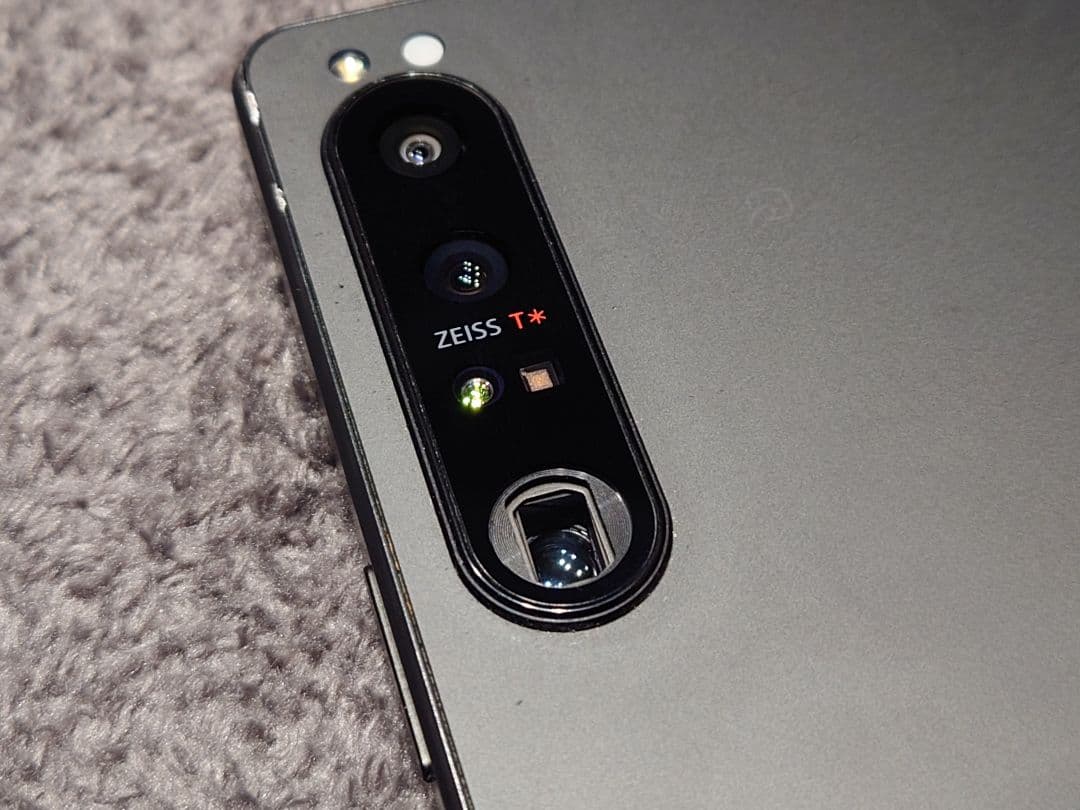 m*i様 Xperia 1 IV SO-51C 12GB ストレージ256GB