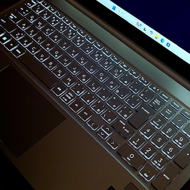 すずらんらん！ HP Pavilion 15