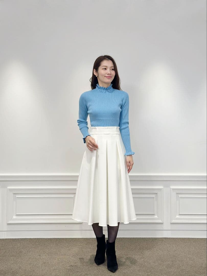 【新品·未使用】M-PREMIER タックデザインフレアスカート