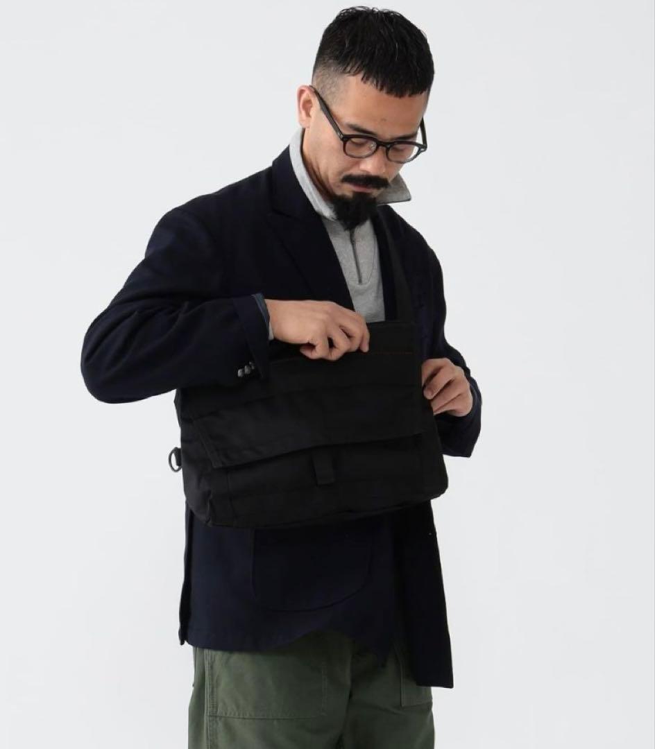 【美品】ビームス BRIEFING / Fleet Messenger 13