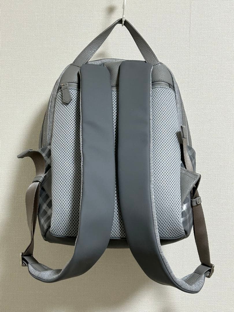 DAKS グレーリュック