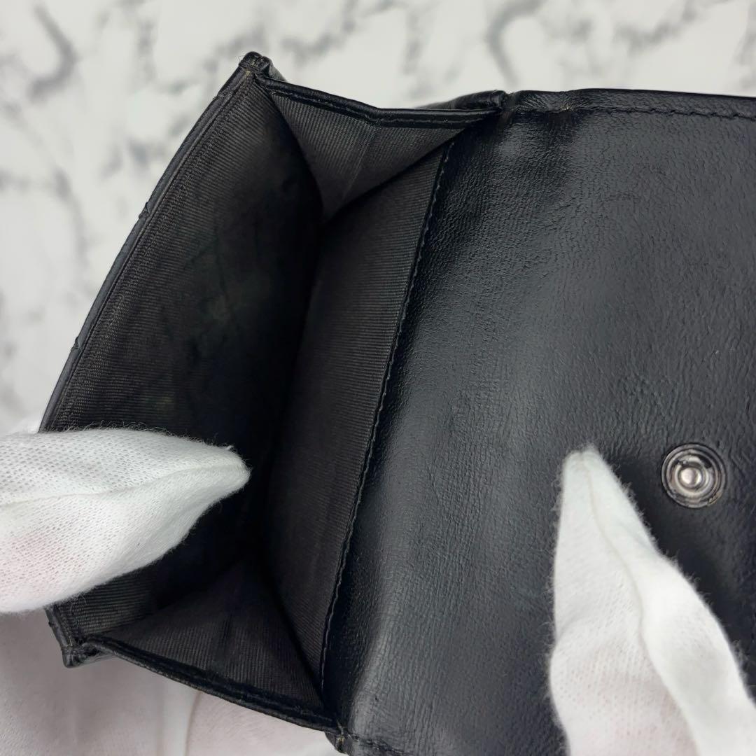 111 CHANEL ボーイシャネル　マトラッセ　三つ折り財布　あんしん鑑定済み