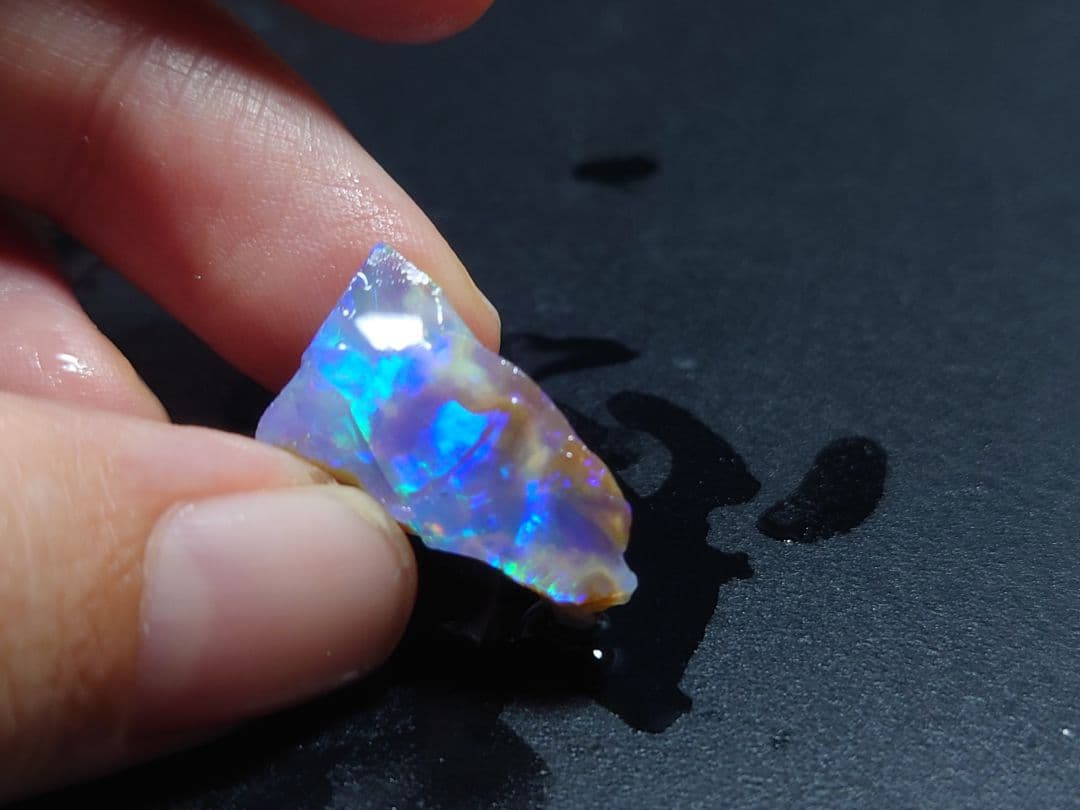 チョーク　エチオピアオパール　ウェロ産　鉱物標本　原石