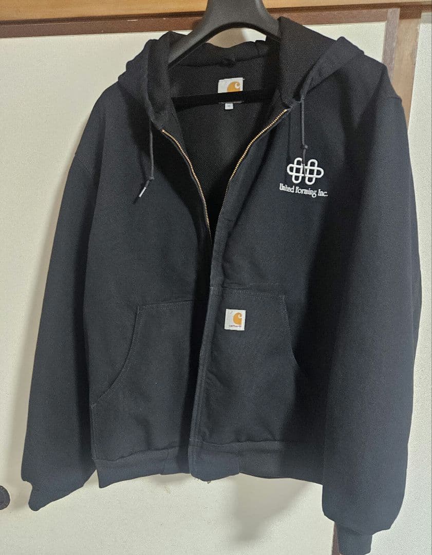 Carhartt アクティブジャケット　XL