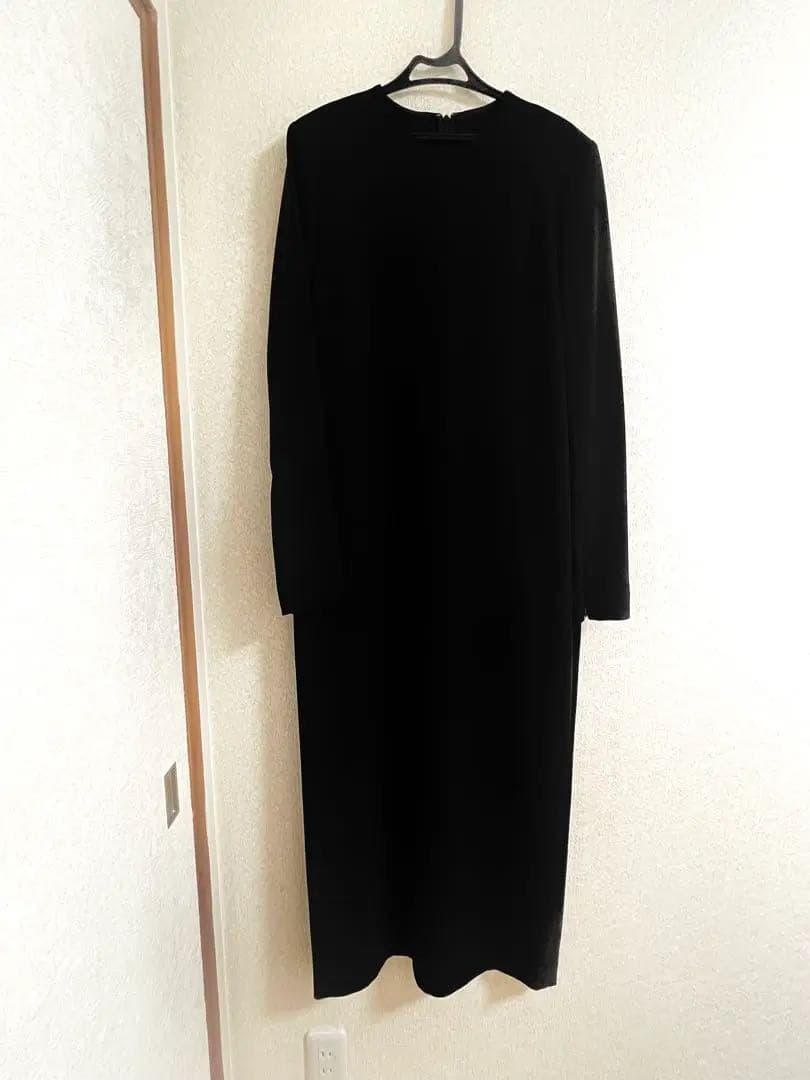 ダブルクロスミニマルロングドレス