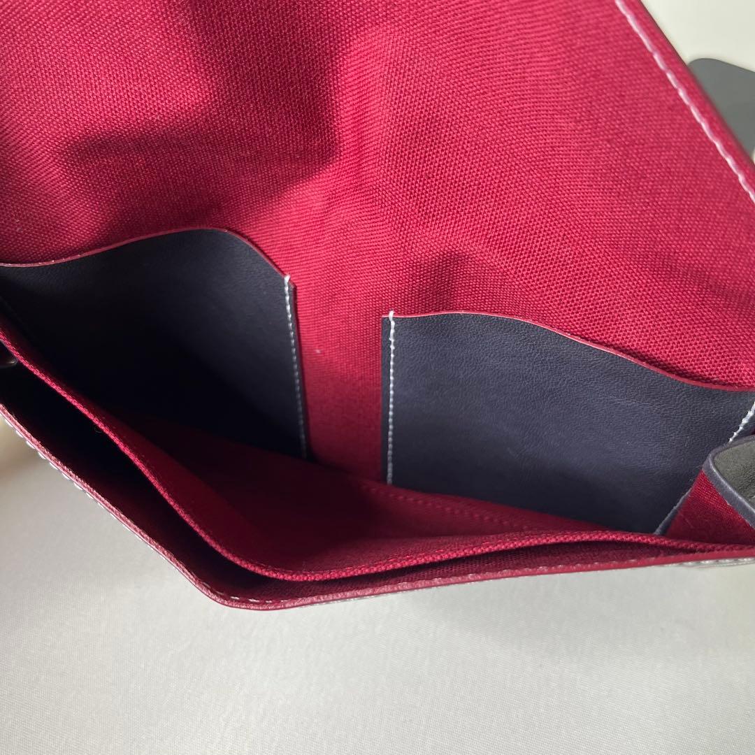 【24時間以内発送】abrAsus/アブラサス/旅行財布/二つ折り財布