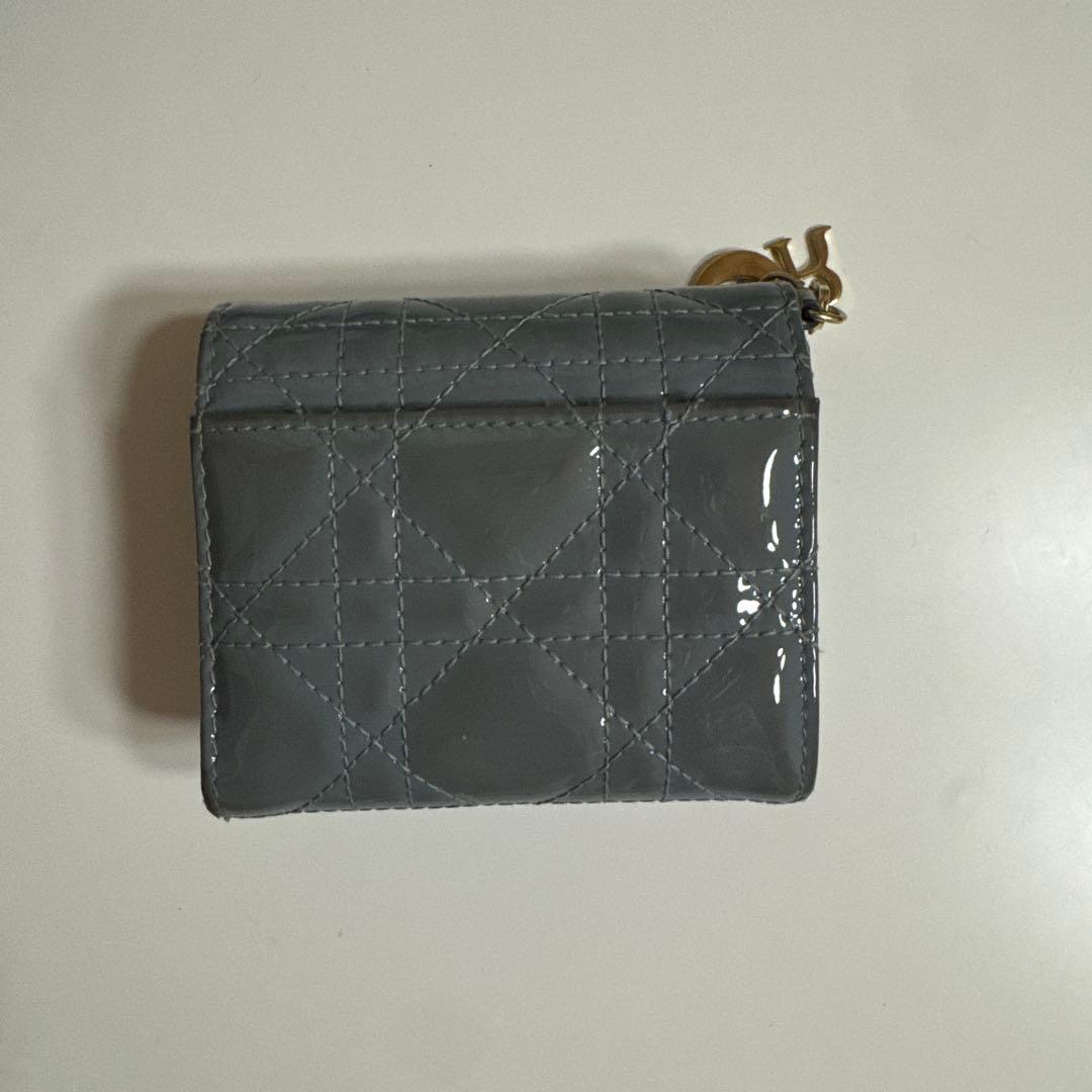 箱付きChristian Dior Lady Dior Lotus ウォレット