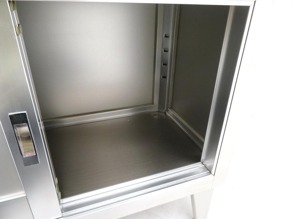 美品　ユヤマ　アルミ　ガラス　ケビント　ドクターキャビネット　飾り棚　シェルフ