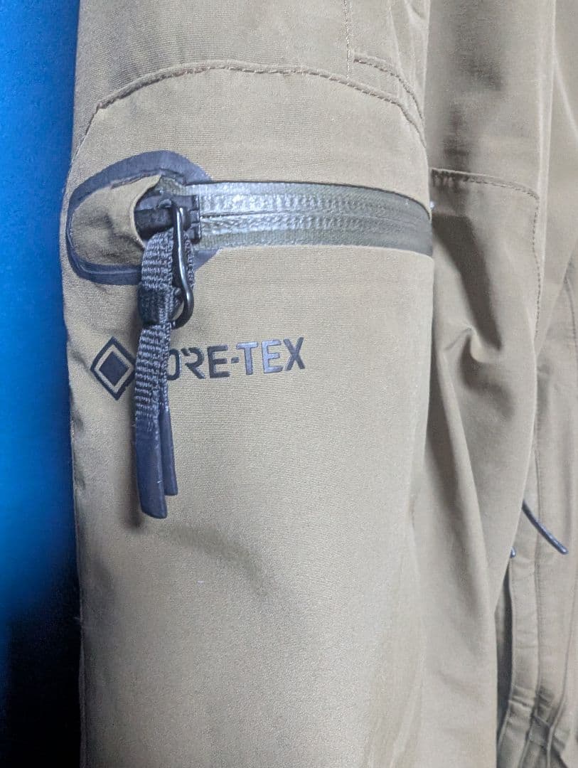 VOLCOM　GORE-TEX　パンツ　ズボン　ウェア