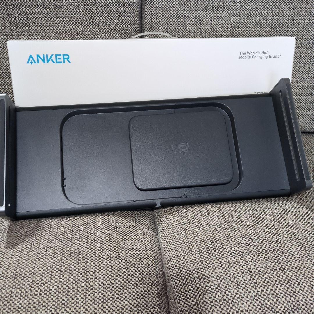 Anker 675 USB-C ドッキングステーション モニター台