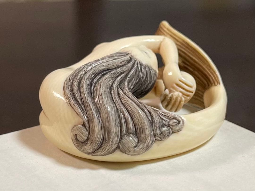 『人魚』 根付 　　（提げ物 /緒締め /帯留め /Netsuke）