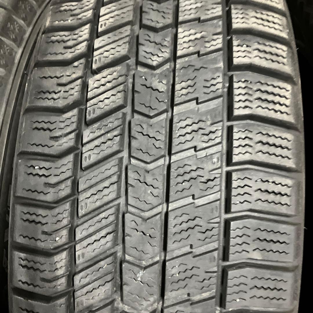 スタッドレスタイヤ185/60r15