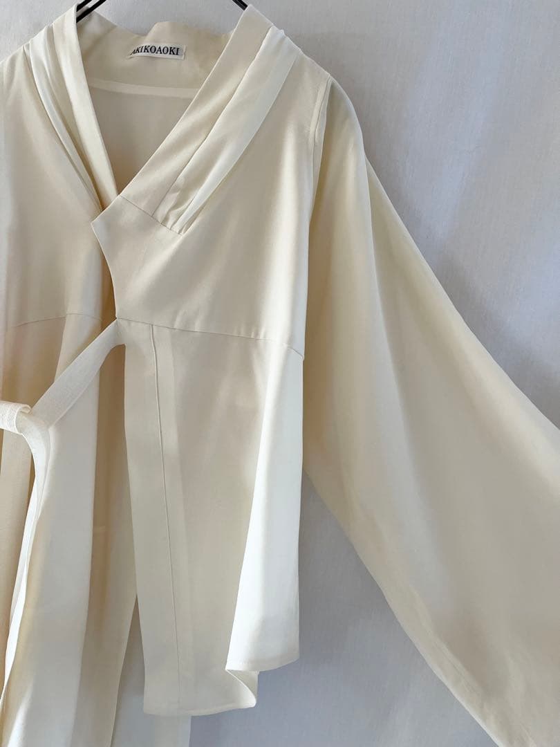 【美品】AKIKO AOKI アキコアオキ The lost ジャケット