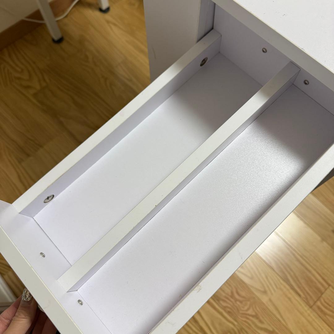 ネイルテーブル シフォンジュニア 折りたたみテーブル エトゥベラ フット