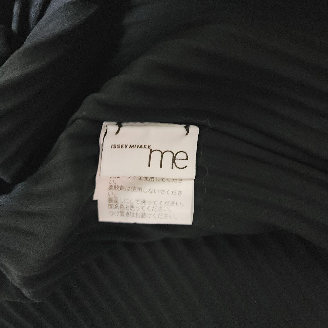 美品✨ ISSEY MIYAKE me プリーツミー トップス　ブラウス 黒