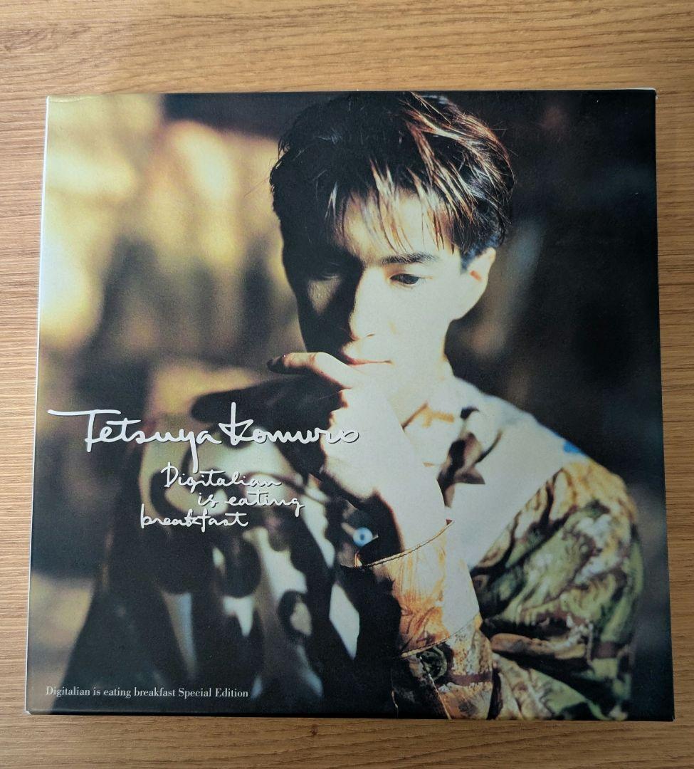 digitalian is eating breakfast　小室哲哉