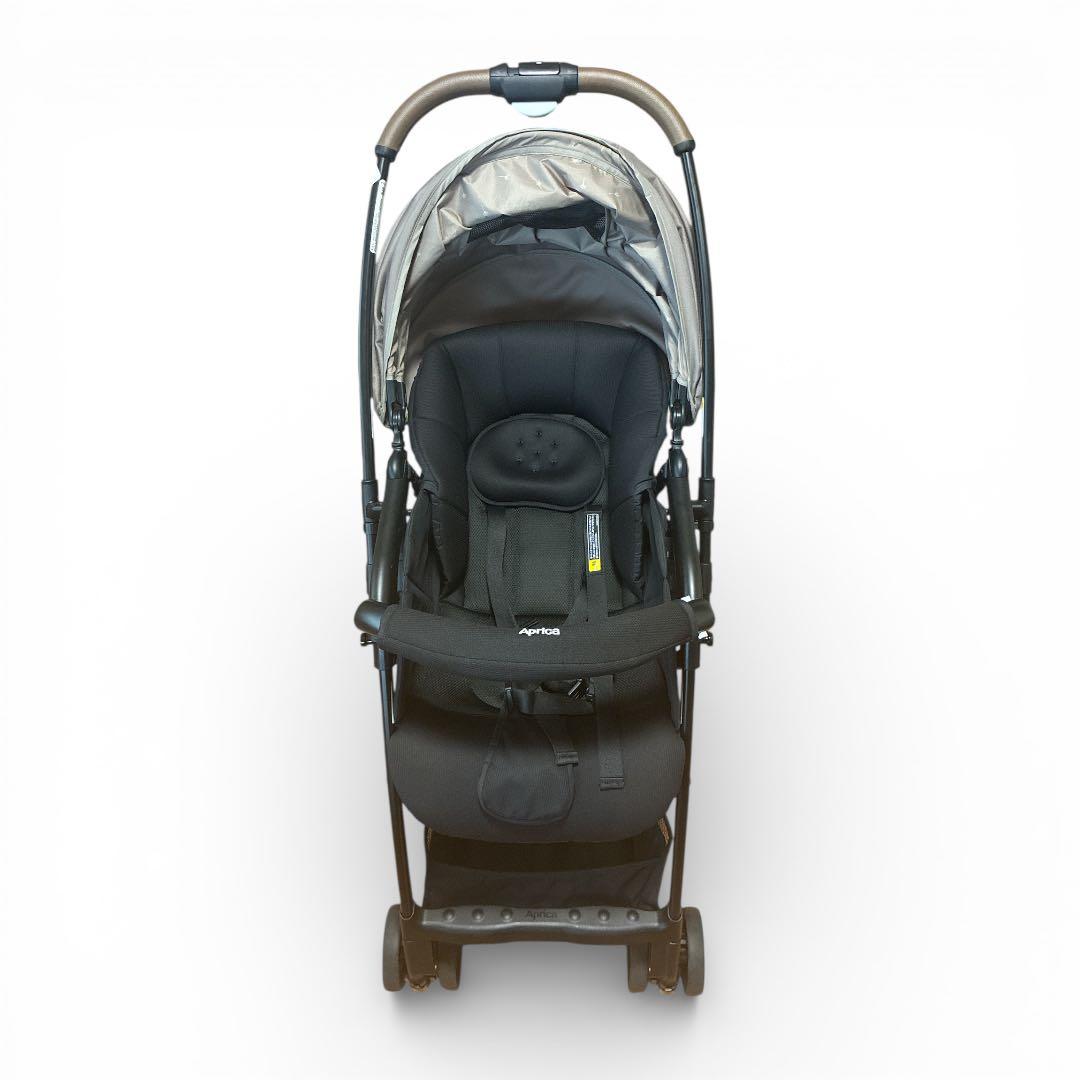 【美品】Aprica2024年モデル カルーンエアーメッシュAC　両対面　軽量