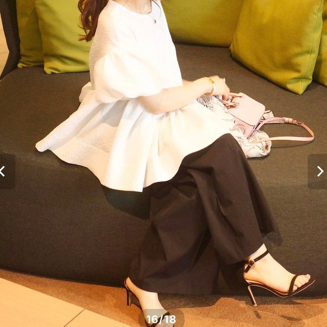 【新品】 hitomi ジャガードブラウス ホワイトS hiichan