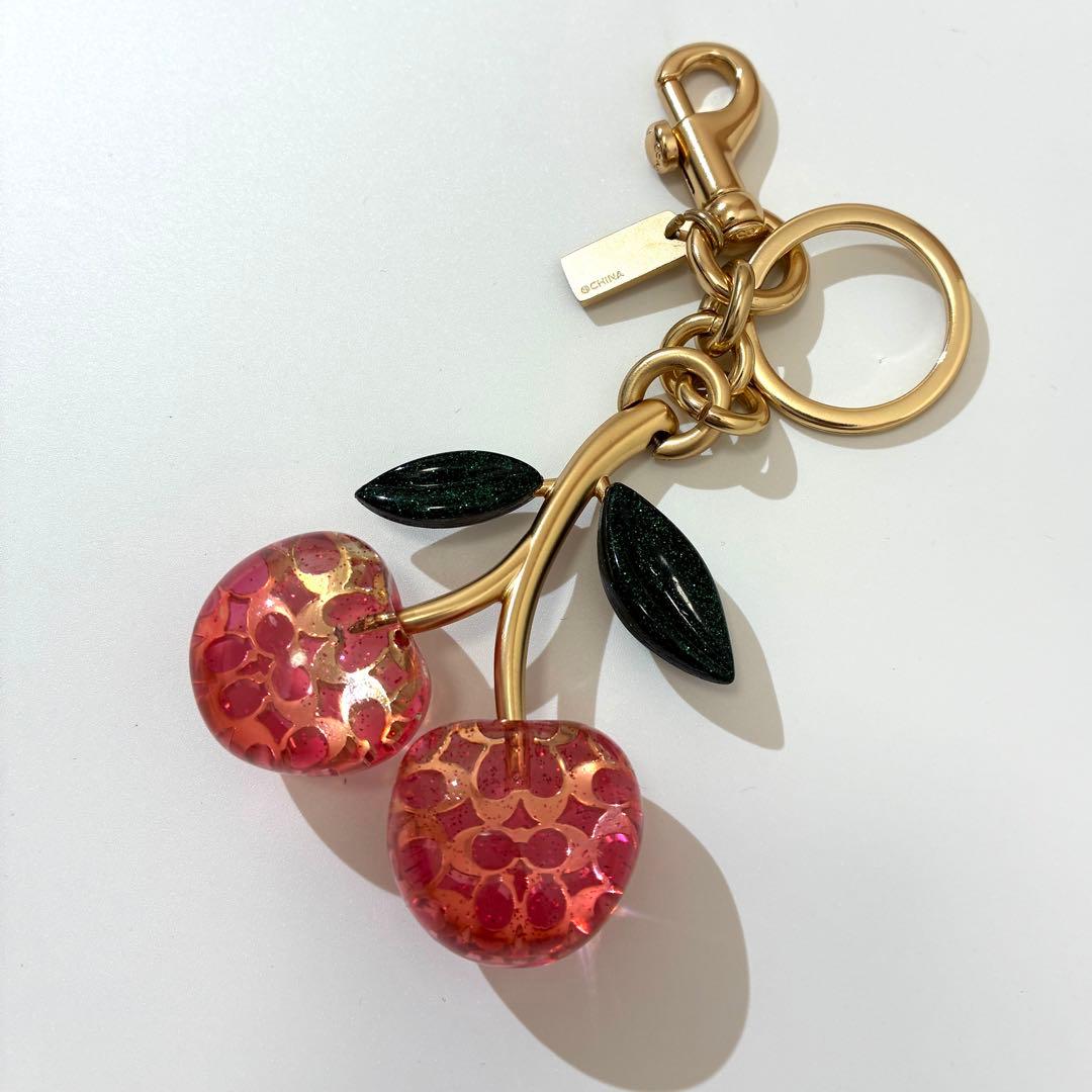 Coach コーチ チェリー さくらんぼ キーホルダー チャーム