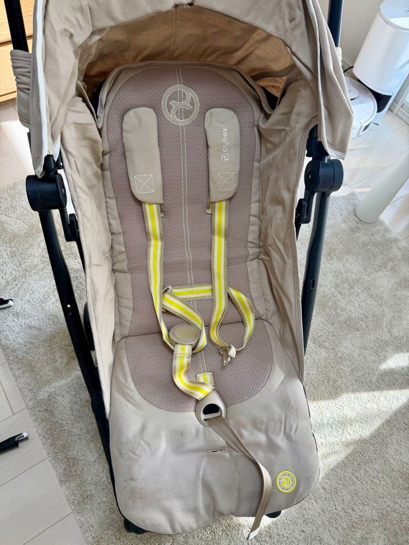 ベージュ ナイロン製 ベビーカー cybex
