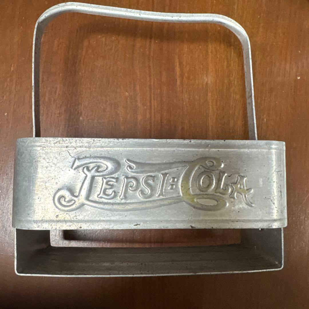 レア　ビンテージ　PEPSI-COLA レトロ金属製ディスプレイバスケット