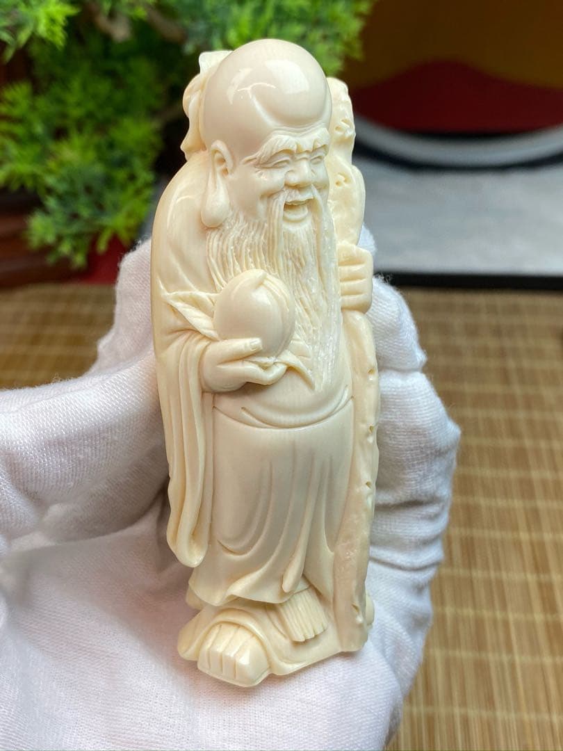 天然マンモス牙美しい手作り彫刻　寿星公　置物