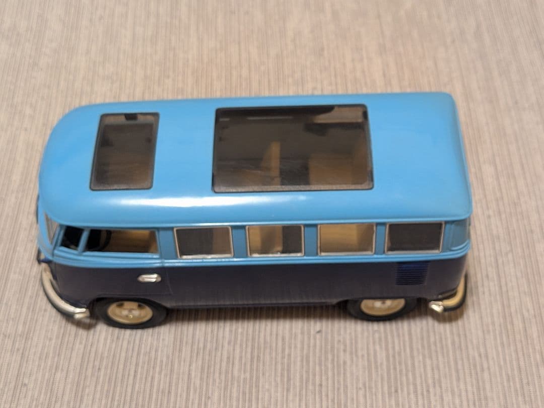 ワーゲンバス　ミニカー