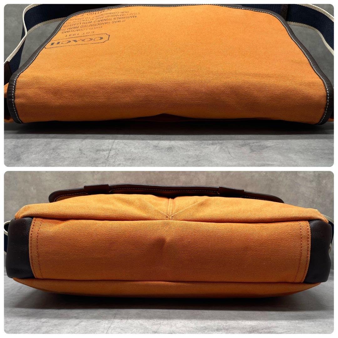 バッグ COACH Orange Canvas Leather Messenger