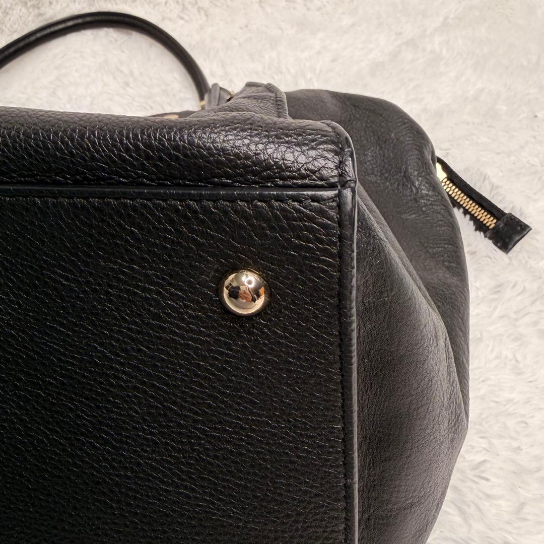 Mirandさま専用！フルラ　FURLA A4トートバッグ レザー